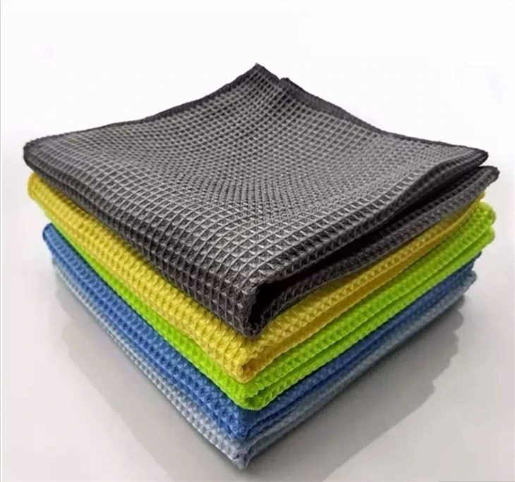 Upgrade Your Bathroom Aesthetics with these Designer Shower Curtains